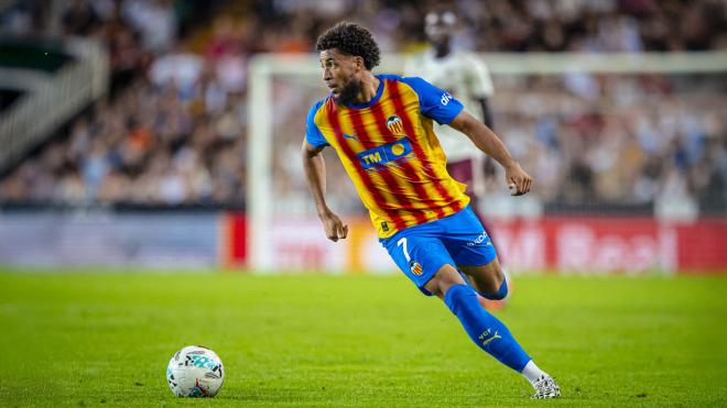 Arnaut Danjuma ante el Villarreal (Foto: Valencia CF)