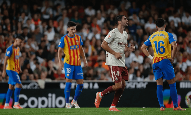 Comesaña tras marcar el segundo gol del Villarreal. (Foto: EFE)