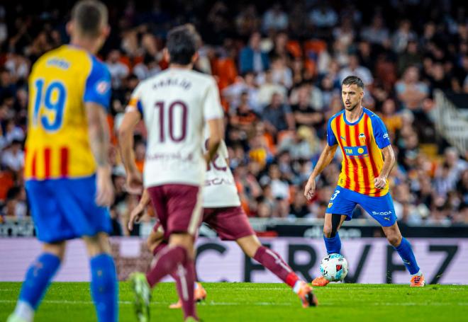 Copete ante el Villarreal (Foto: Valencia CF)