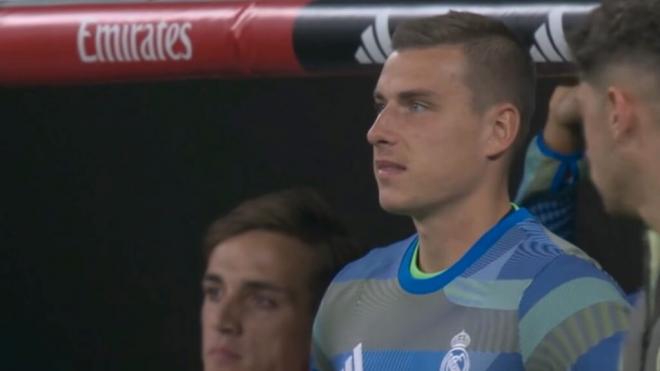 Lunin, expulsado tras el pitido final del partido entre Madrid y Barça