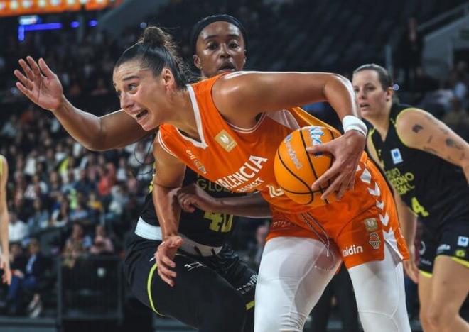 Valencia Basket vence a Hozono Global Jairis con una buena segunda parte (64-61)