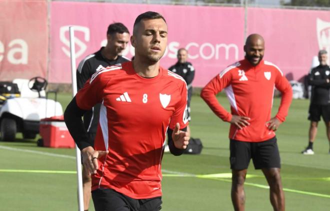 Joan Jordán, en el entrenamiento de este lunes (Foto: Kiko Hurtado).