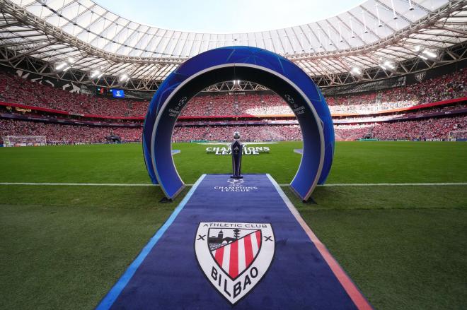 El túnel hacia la UEFA Champions League en San Mamés (Foto: Athletic Club).