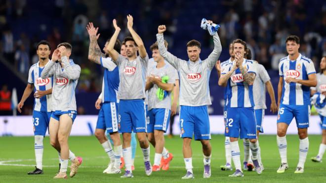 Los jugadores del Espanyol celebrando un partido (Fuente: Cordon Press)