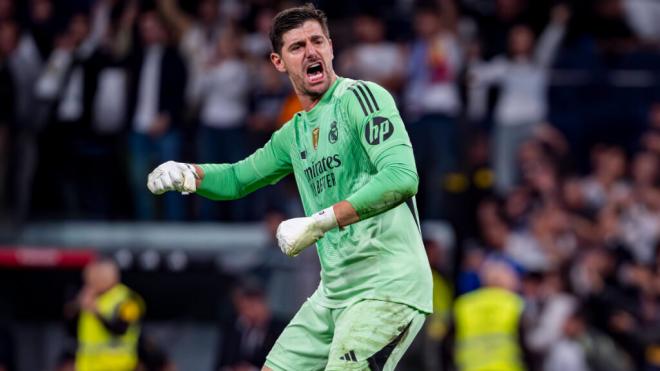 Thibaut Courtois celebrando la victoria de El Clásico frente al FC Barcelona (Cordon Press)
