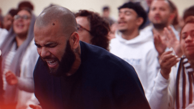 Dani Alves en la Iglesia Elim Girona (Foto: lucasfilm_audiovisual en Instagram)