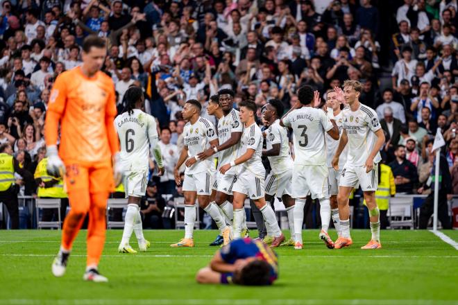 Celebración del Real Madrid ante el Barça (Cordon Press)