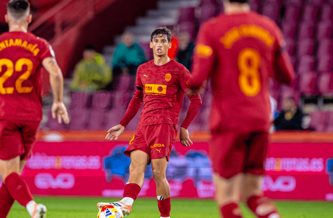 Alejandro Panach debuta con el Valencia CF (Foto: Valencia CF)