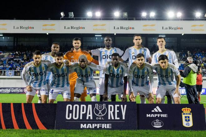 Alineación titular carbayona en O Couto. (Foto: Real Oviedo)