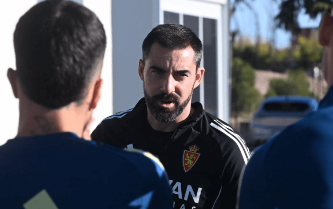 Rubén Sellés, en un entrenamiento del Real Zaragoza (FOTO: Real Zaragoza).