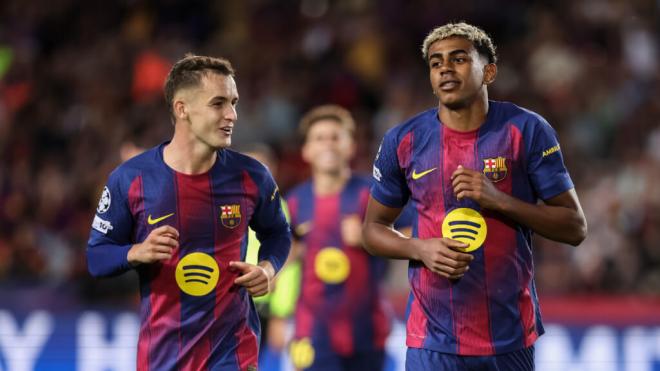 Marc Casadó y Lamine Yamal en un partido del FC Barcelona (Europa Press)