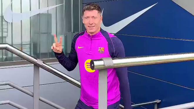 Lewandowski en el entrenamiento (Barça)