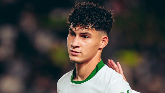 Adam Boayar tras anotar gol en Copa del Rey (Elche)