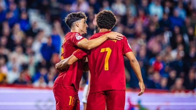 La sociedad Danjuma - Diego López ante el Maracena en Copa (Foto: Valencia CF)