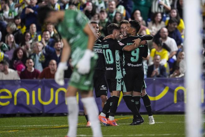 Riquelme celebra su gol en el partido de Palma del Río (Foto: AFP7/Europa Press).