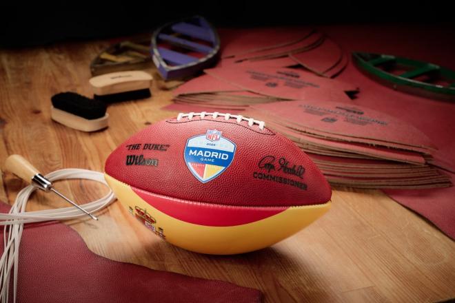 El balón exclusivo de la NFL para el Bernabéu (Wilson)