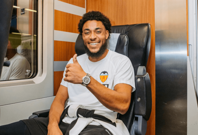 Convocatoria del Valencia CF en tren (Foto: Valencia CF)
