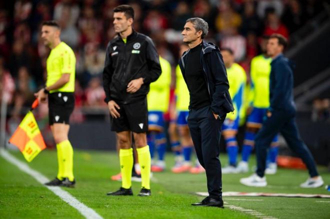 Ernesto Valverde, durante un partido del Athletic (Foto: Athletic Club).