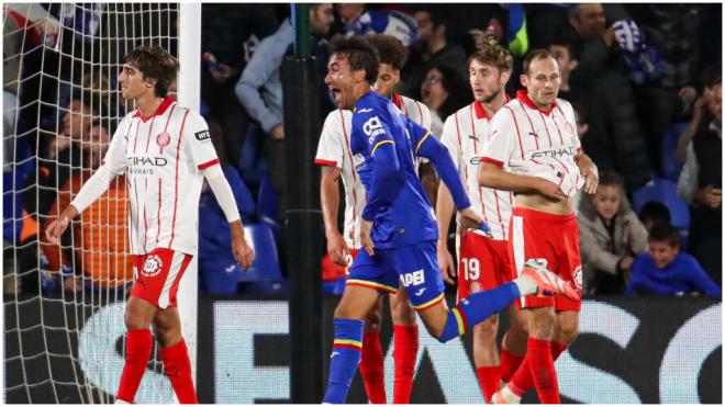 Luis Milla celebra un gol ante el Girona. (Cordon Press)