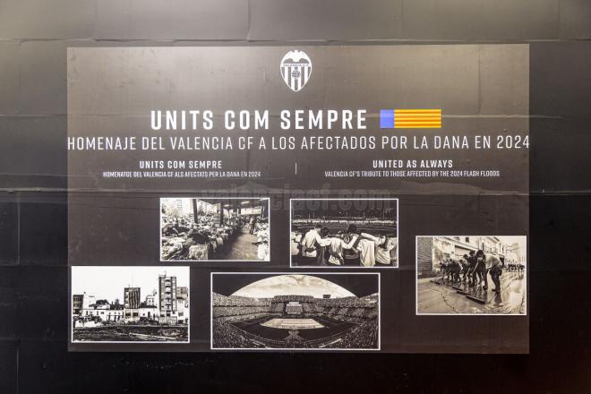 Mural en Mestalla como recuerdo a las víctimas de la DANA (Foto: Valencia CF)