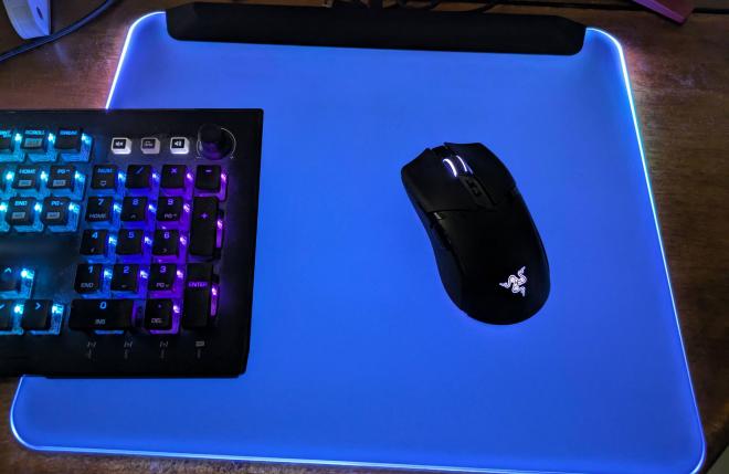 Razer Firefly V2 Pro