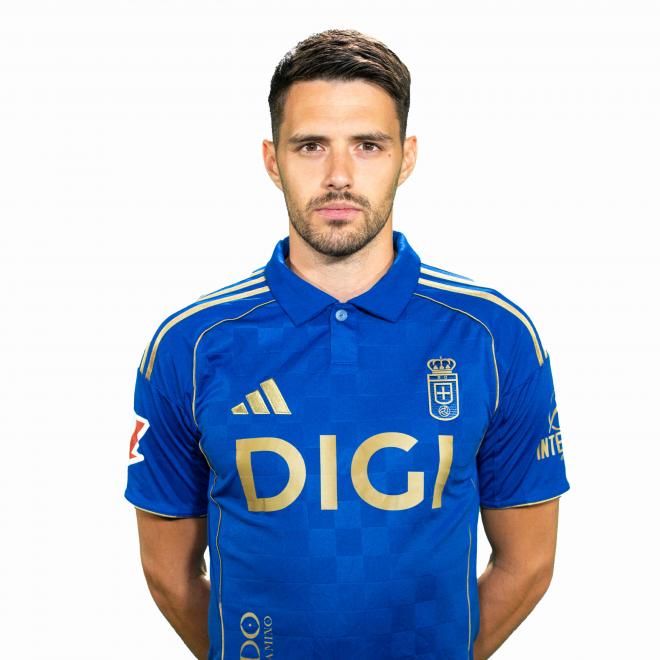 Josip Brekalo posa con la elástica azul. (Foto: RO)