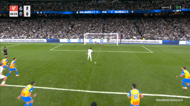 El penalti fallado de Vinicius ante el Valencia.