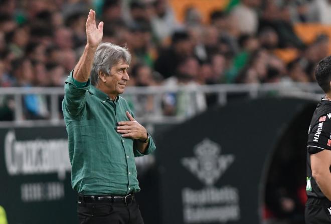 Manuel Pellegrini, en el Betis-Mallorca (Foto: Kiko Hurtado).