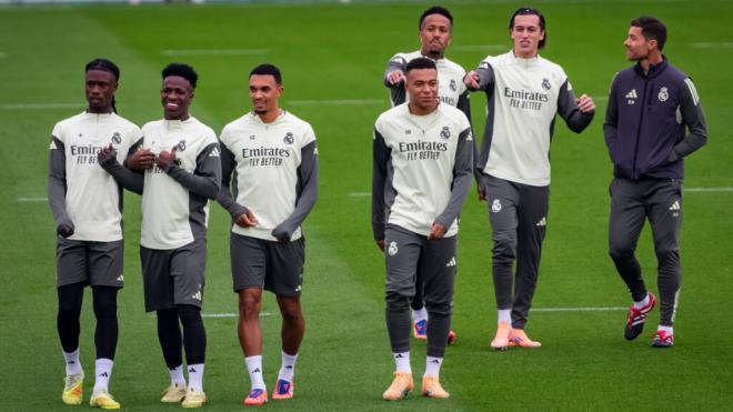 El Real Madrid entrenando en Valdebebas (Cordon Press)