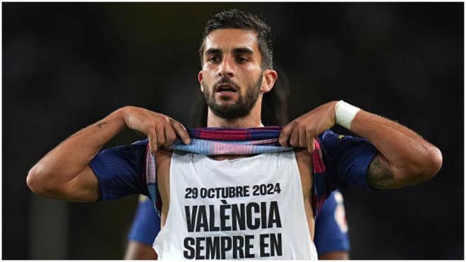 Ferran Torres homenajea con su gol a las víctimas de la DANA. (DAZN)