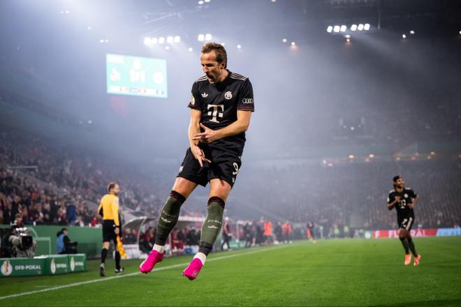 Harry Kane celebrando un gol en la Bundesliga (Redes Sociales)