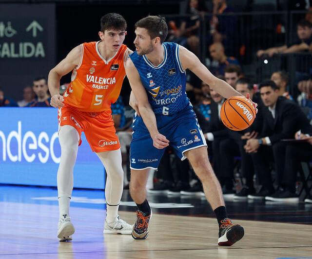 Valencia Basket vece cómodamente San Pablo Burgos (Foto: M. A. Polo)