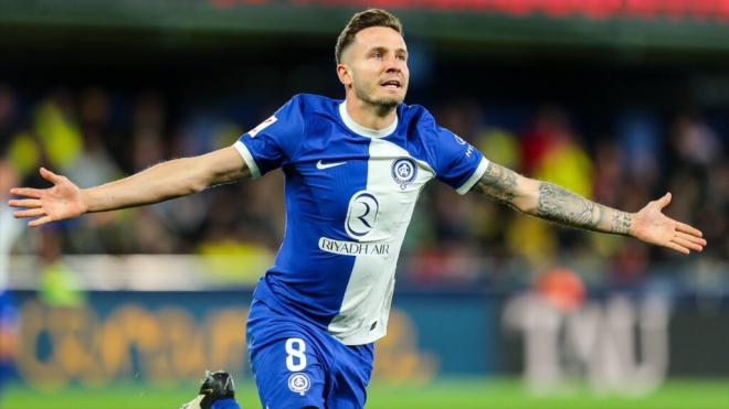 Saúl Ñíguez en un partido entre el Atlético de Madrid y el Valencia (Foto: Europa Press)