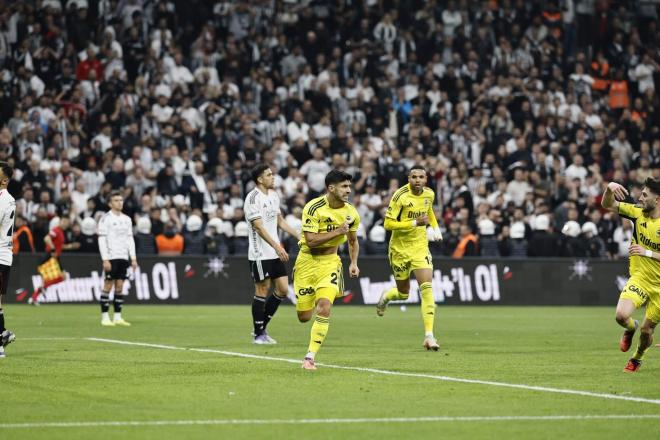 Marco Asensio celebra su gol ante el Besiktas (Foto: X).