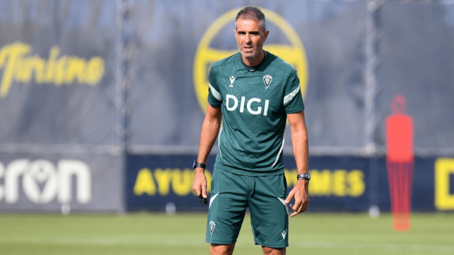 Gaizka Garitano, en una sesión del Cádiz (Foto: CCF).