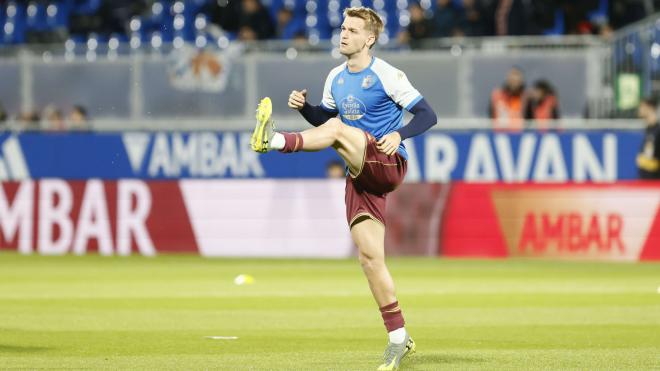 Arnau Comas, con el Deportivo (Foto: LALIGA).