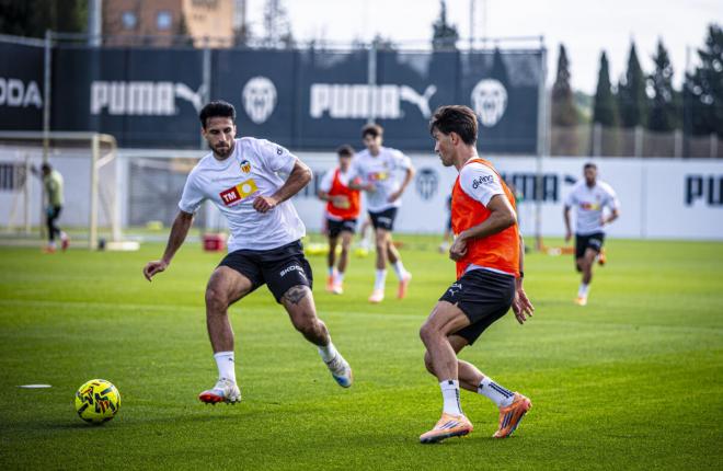 Entrenamiento del Valencia CF sin Hugo Duro ni Agirrezabala (Foto: Valencia CF)
