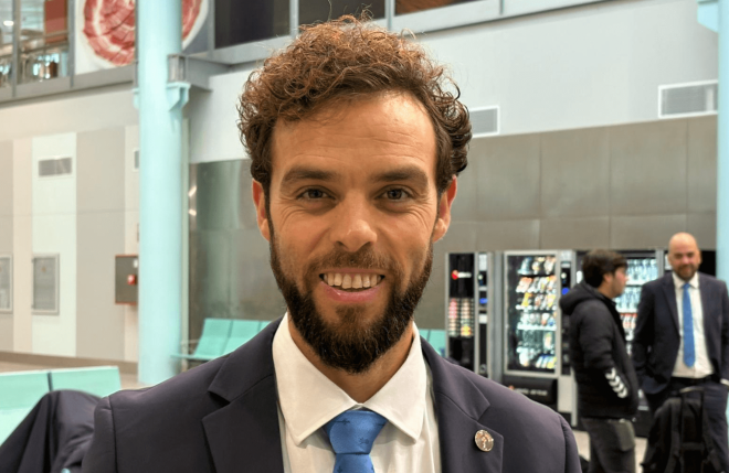 Sergio Álvarez en Peinador (Foto: ElDesmarque).