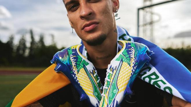 Las nuevas botas de Antony con referencias a la Fórmula 1 (Foto: PUMA)