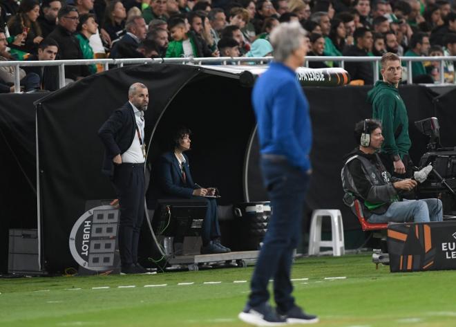 Manu Fajardo, durante el Betis - Lyon (Foto: Kiko Hurtado).