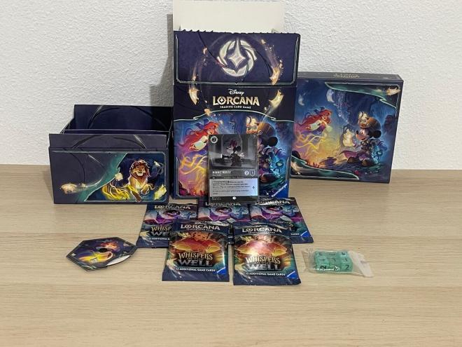 La apertura del trove de Whispers in the Well de Disney Lorcana.