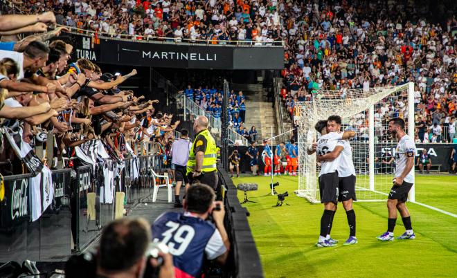 Afición del Valencia CF en Mestalla