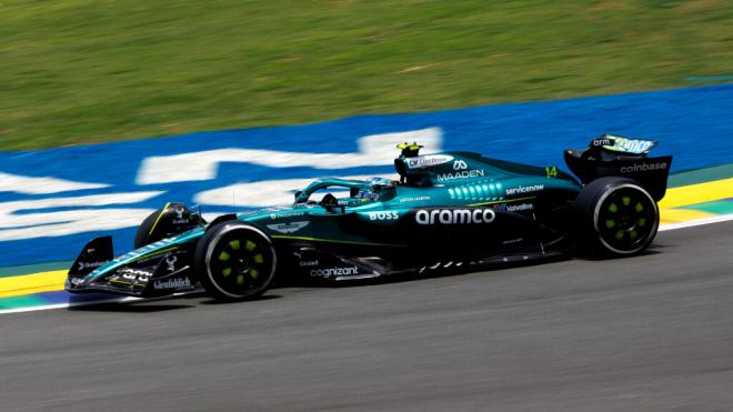 Fernando Alonso en el el circuito de Interlagos (Fuente: EFE)