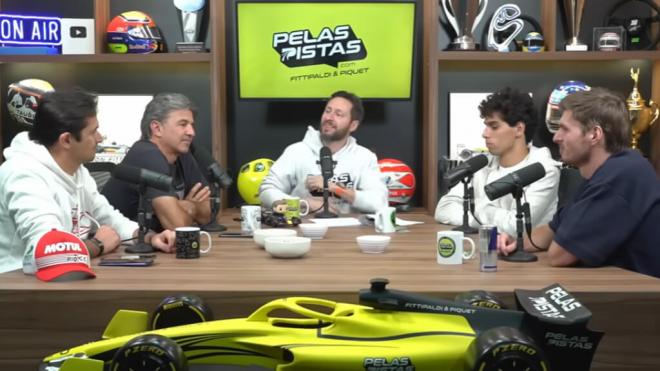 Max Verstappen en la entrevista con 'Pelas Pistas' (YouTube: Pelas Pistas Podcast)