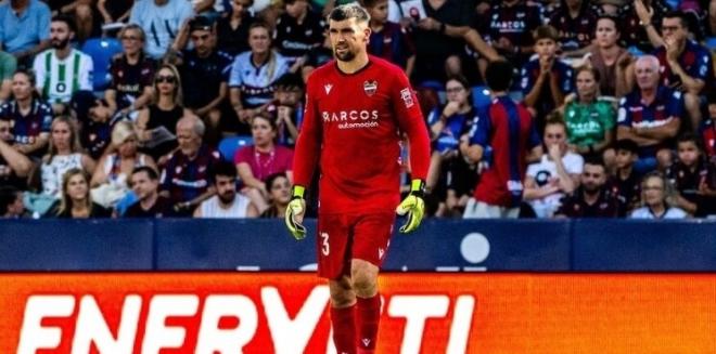 Mathew Ryan volará de Australia para llegar al derbi de Mestalla (Foto: Levante UD)
