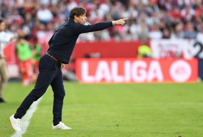 Matías Almeyda, ante Osasuna (Foto: Kiko Hurtado).