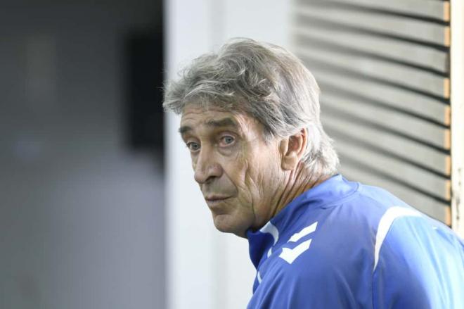 Manuel Pellegrini, en la rueda de prensa previa al Betis - Valencia (Foto: Kiko Hurtado).