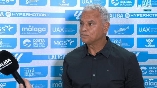 Sergio Pellicer, ante los medios.