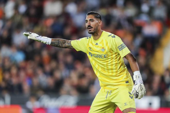Álvaro Valles, ante el Valencia (Foto: Europa Press).
