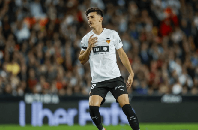 Pepelu ante el Real Betis